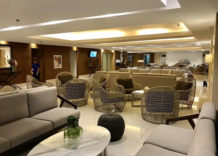 Bay Breeze Residences With Pool View Apartamento *