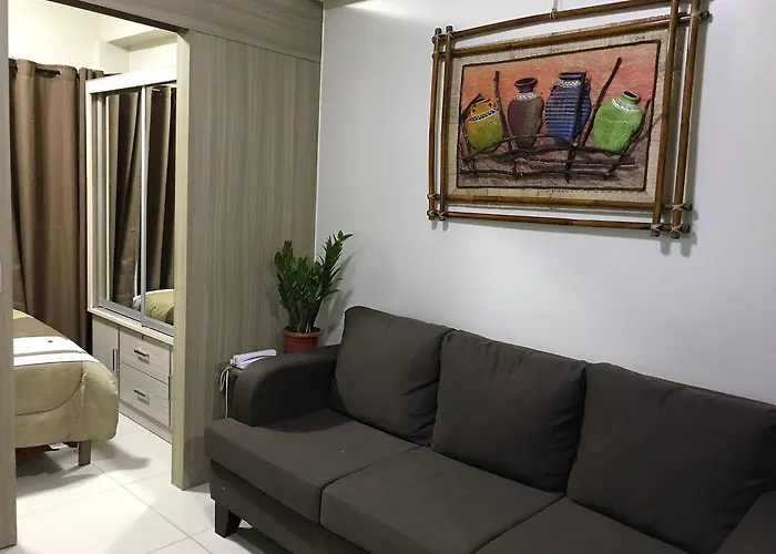 Bay Breeze Residences With Pool View Apartamento *